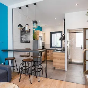 T2 ** Vieux Port ** Lumineux Appartement