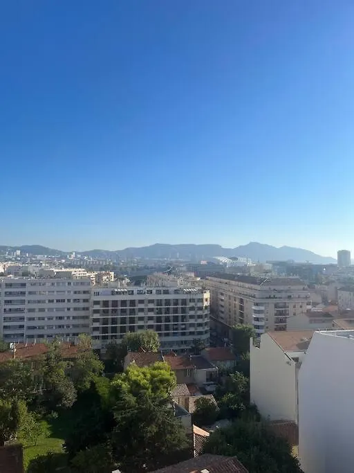 Apartment Charmant Type 2 Au Coeur De La Ville Marseille